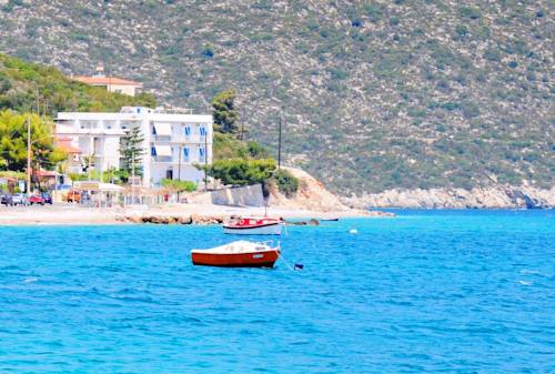 Tyros Griechenland Promo-Code Booking.com