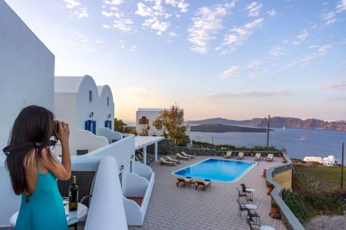 Akrotiri Greece Hotel