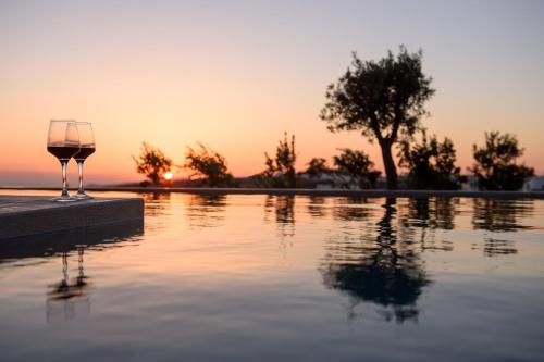 Santorini Greece Hotels