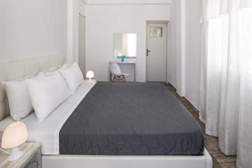 Santorini Greece Hotels