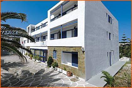 Adamas Code promo Grèce Booking.com