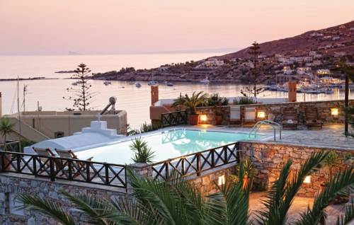 Île de Finikas Syros Code promo Grèce Booking.com