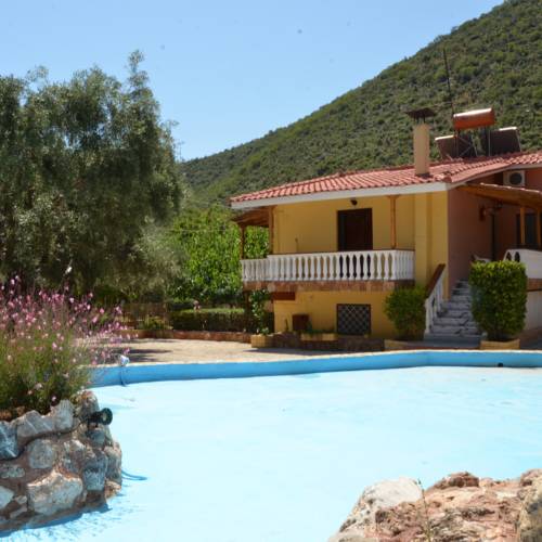 Tirós Griechenland Promo-Code Booking.com