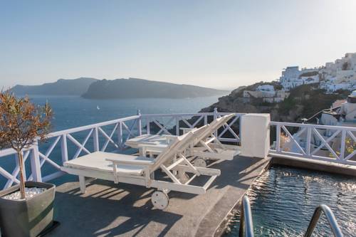 Oía Greece Promo Code Booking.com