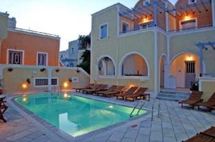 Santorini Greece Hotels