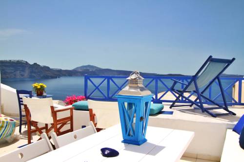 Oia Greece Hotel