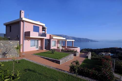 Komménon Greece Promo Code Booking.com