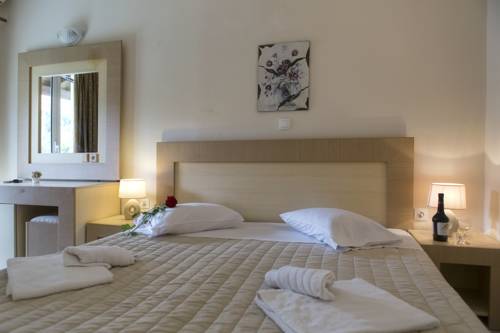 Perama Greece Hotel